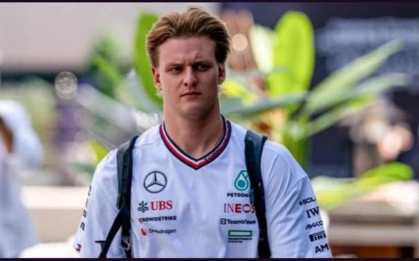 Le pilote automobile Mick Schumacher