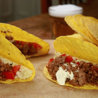 Des tacos de maïs à la viande hachée